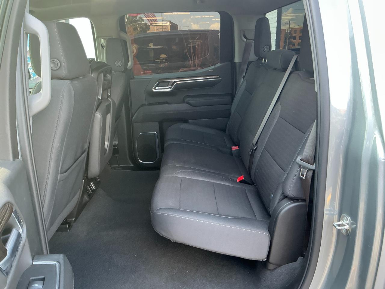Chevrolet Silverado 1500 4WD Crew Cab 147" LT w/2FL 2024