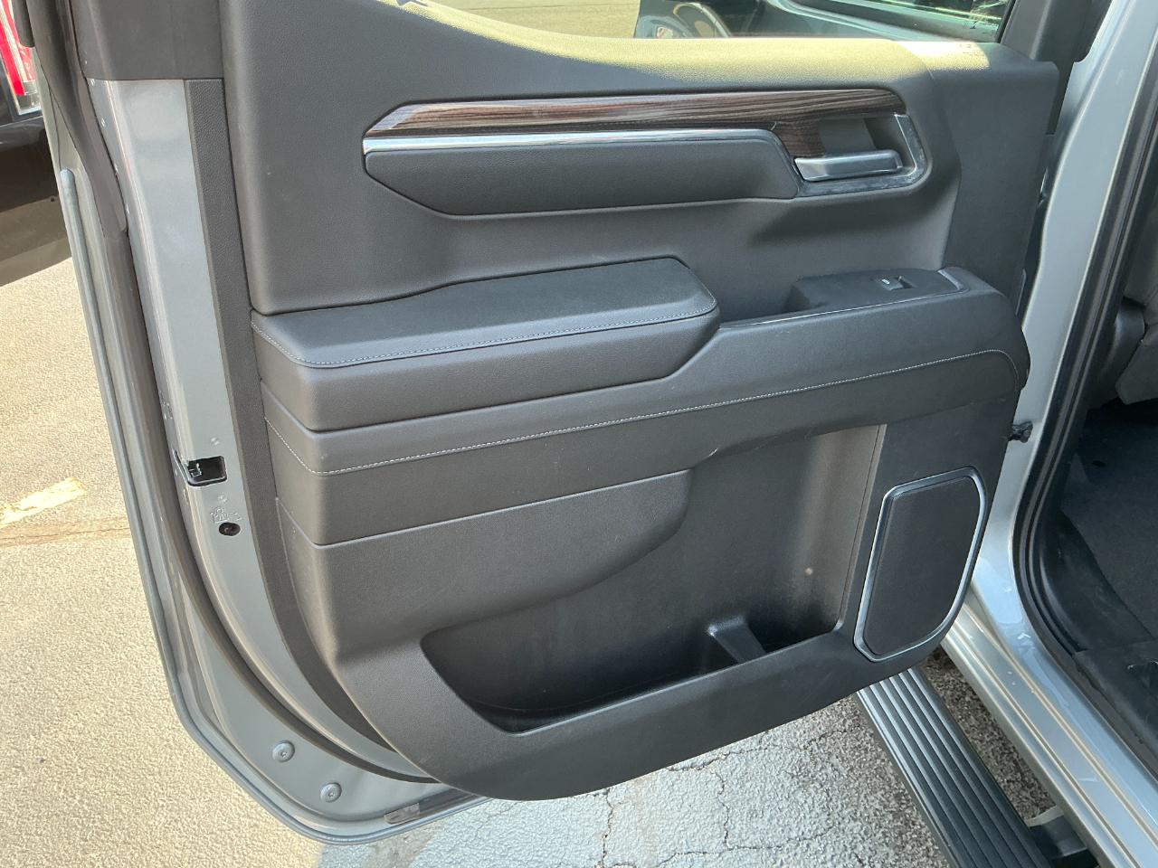 Chevrolet Silverado 1500 4WD Crew Cab 147" LT w/2FL 2024