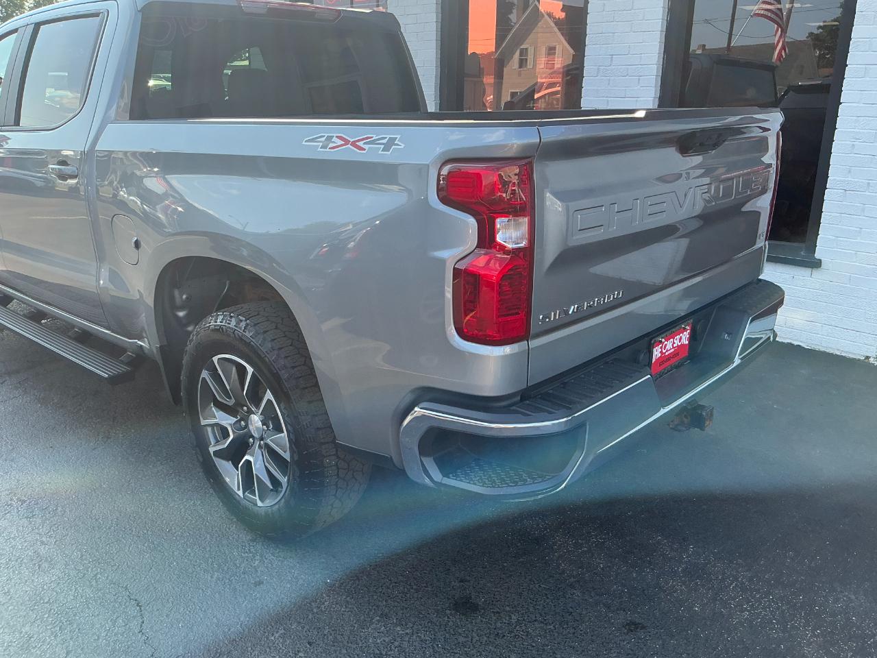 Chevrolet Silverado 1500 4WD Crew Cab 147" LT w/2FL 2024
