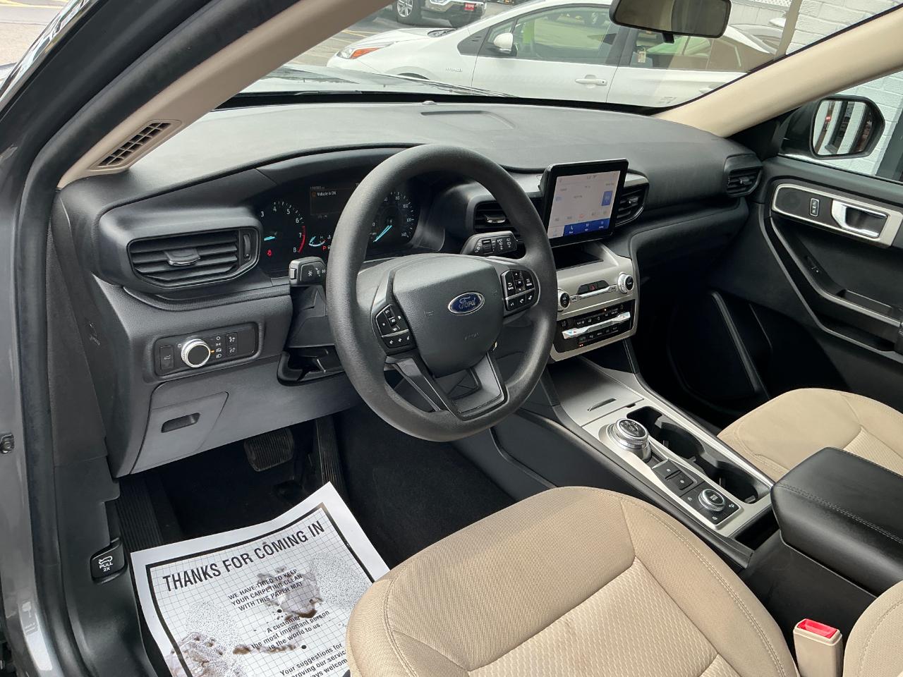 Ford Explorer Base 4WD 2021