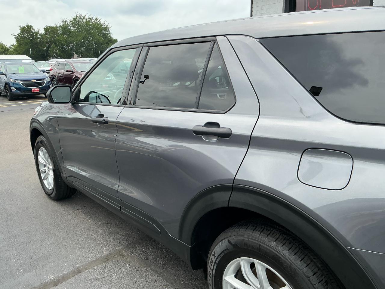 Ford Explorer Base 4WD 2021