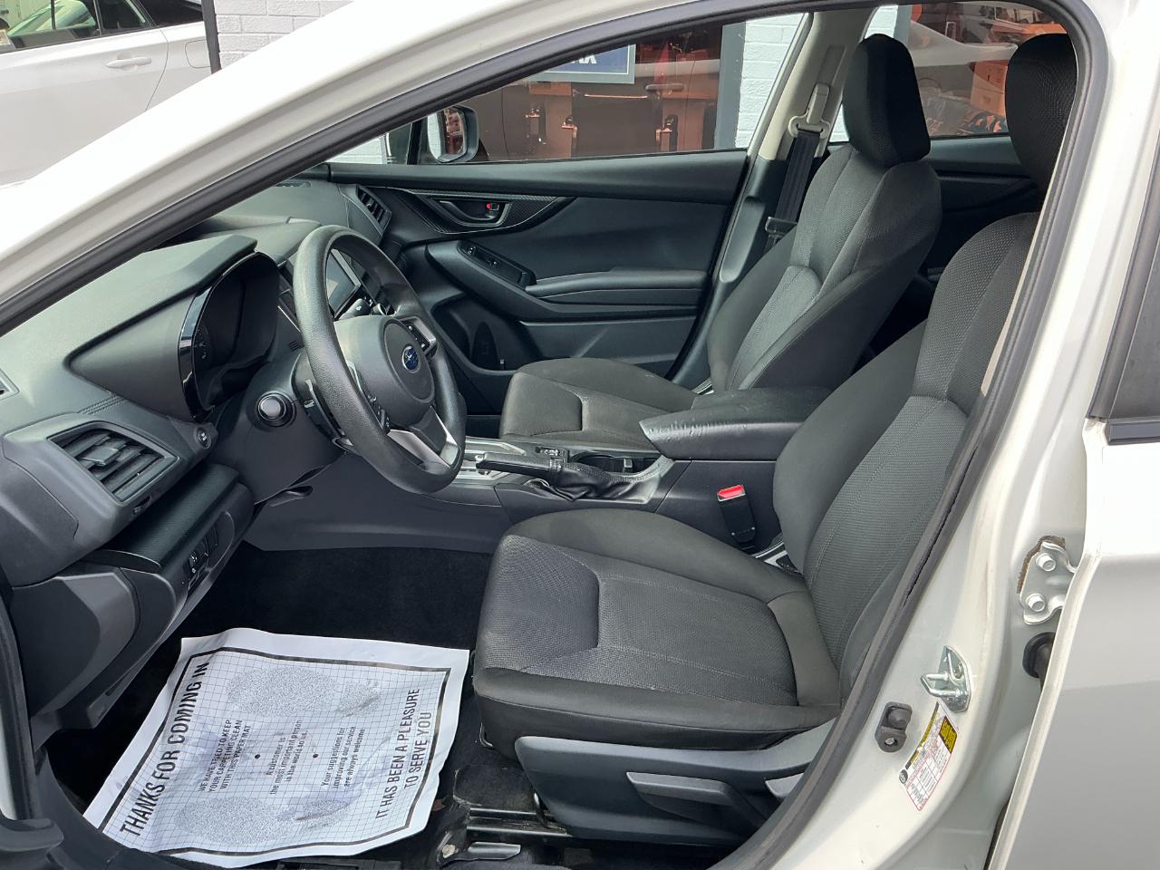 Subaru Impreza Premium 4-door CVT 2023