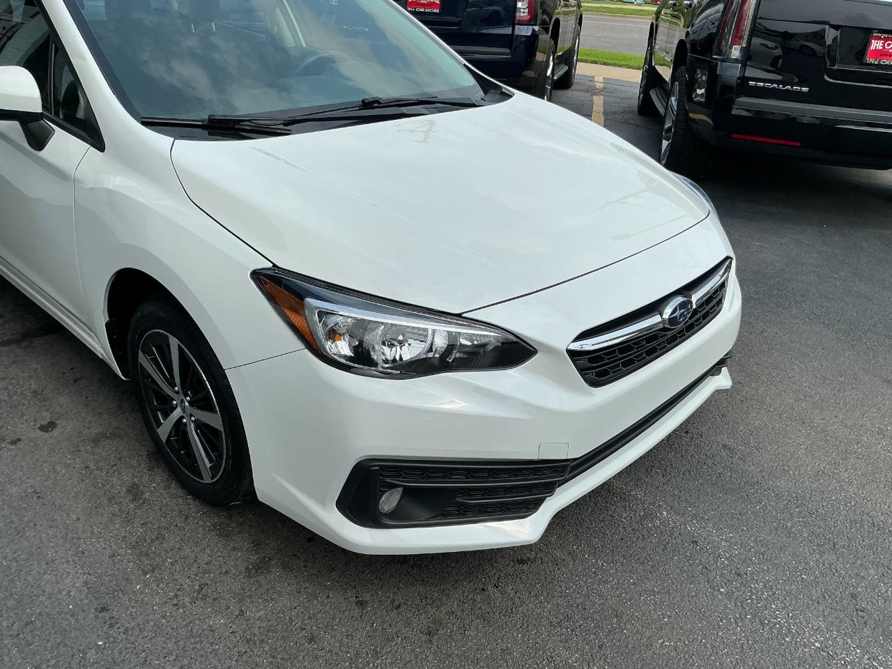 Subaru Impreza Premium 4-door CVT 2023