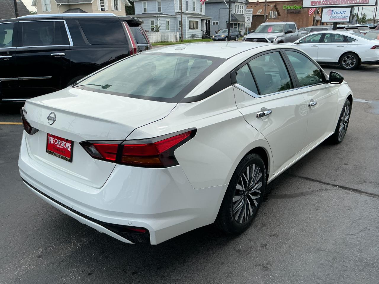 Nissan Altima SV FWD 2025