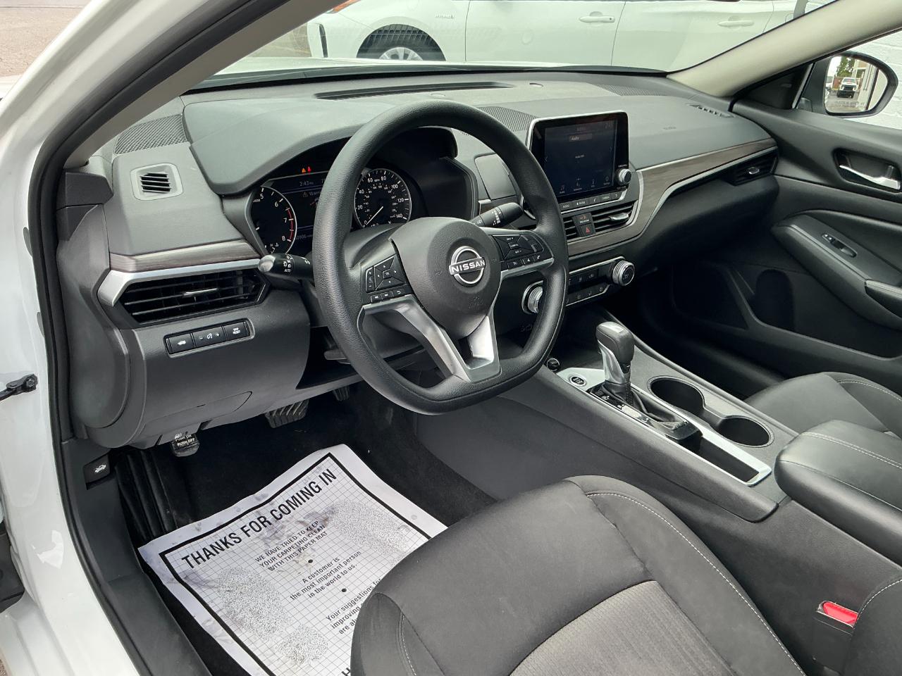 Nissan Altima SV FWD 2025