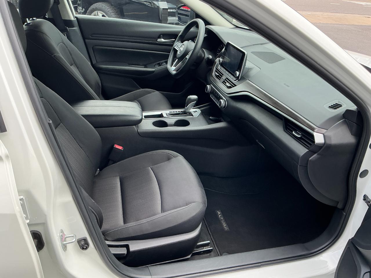 Nissan Altima SV FWD 2025