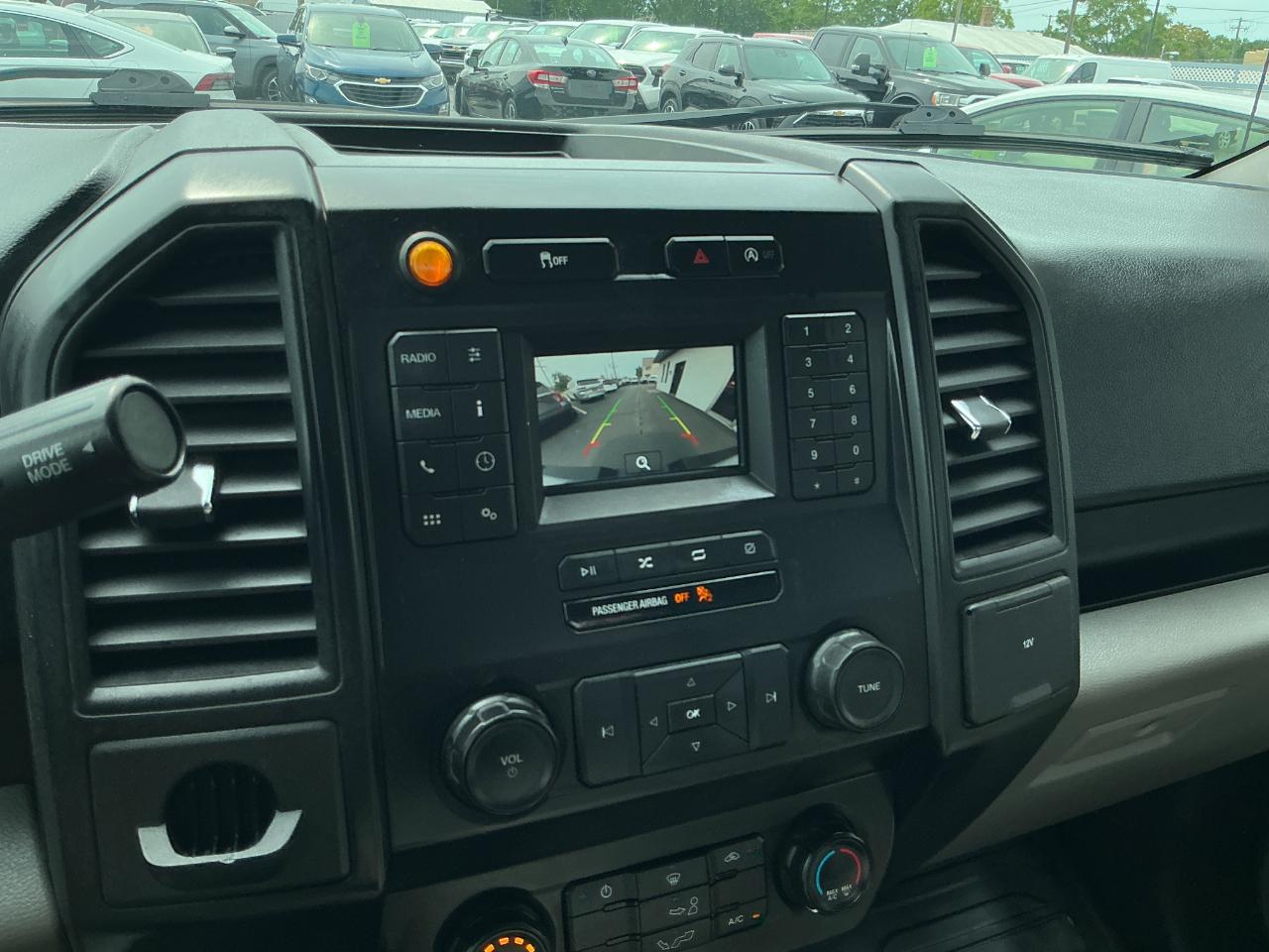 Ford F-150 XL 2WD Reg Cab 8' Box 2020