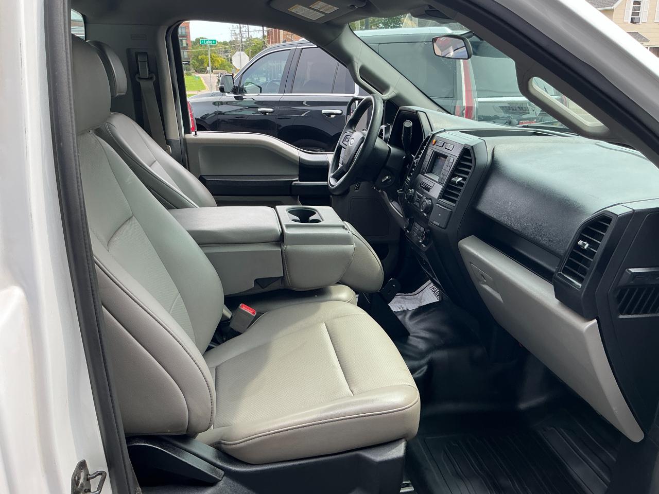 Ford F-150 XL 2WD Reg Cab 8' Box 2020