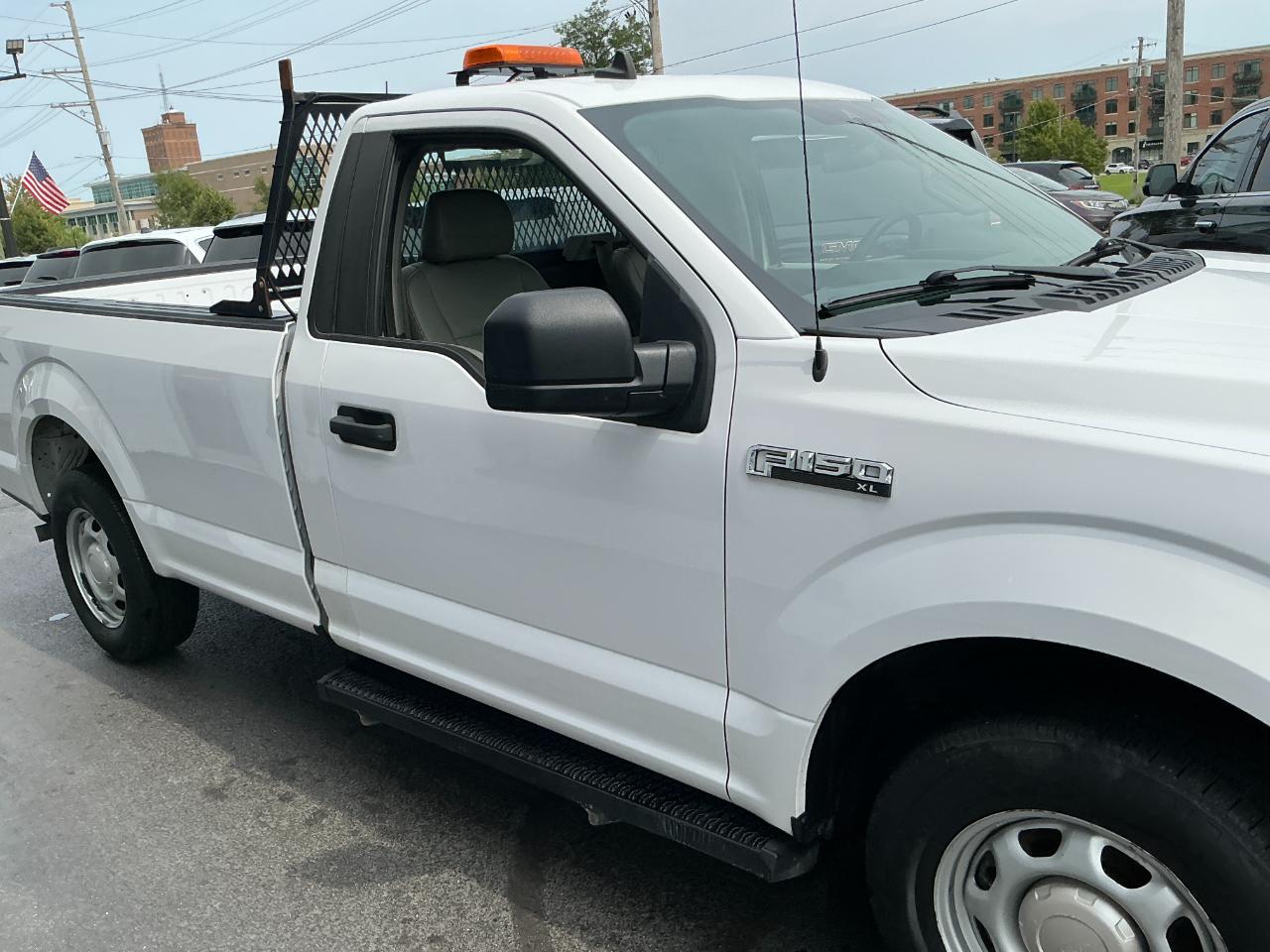 Ford F-150 XL 2WD Reg Cab 8' Box 2020