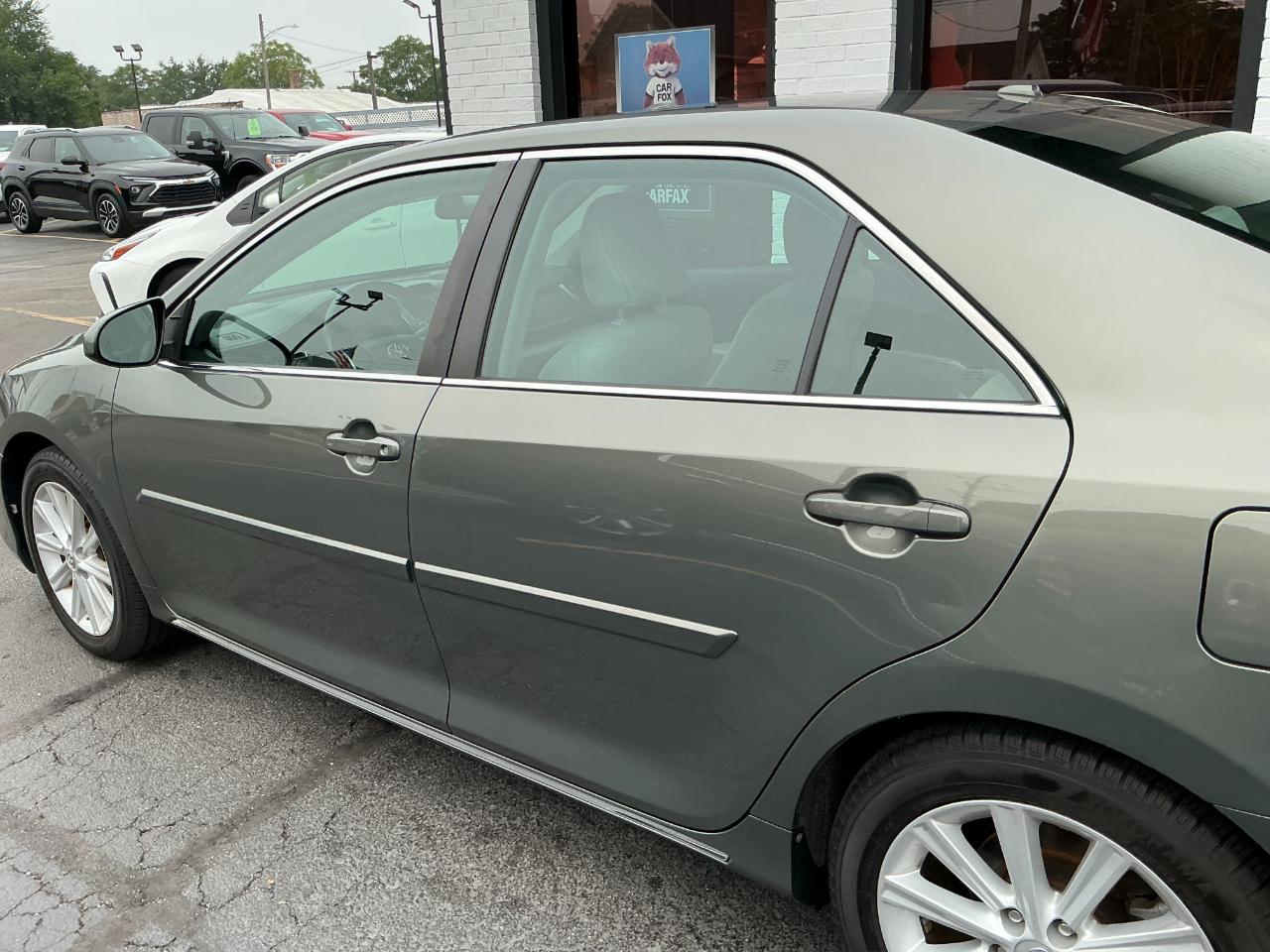 Toyota Camry 2014.5 4dr Sdn I4 Auto XLE (Natl) 2014
