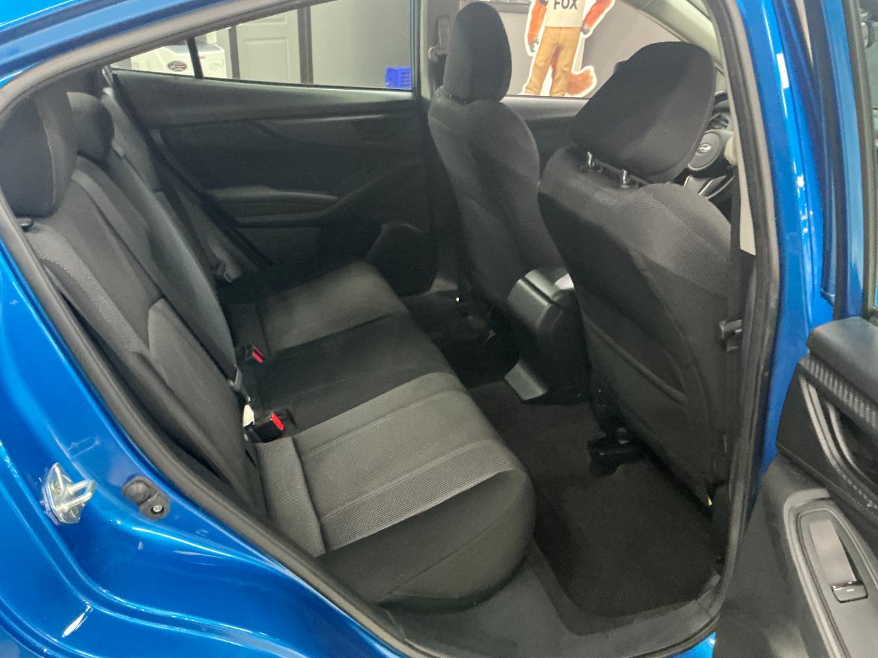 Subaru Impreza Premium 4-door CVT 2023