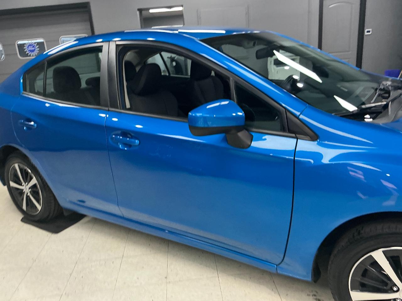 Subaru Impreza Premium 4-door CVT 2023