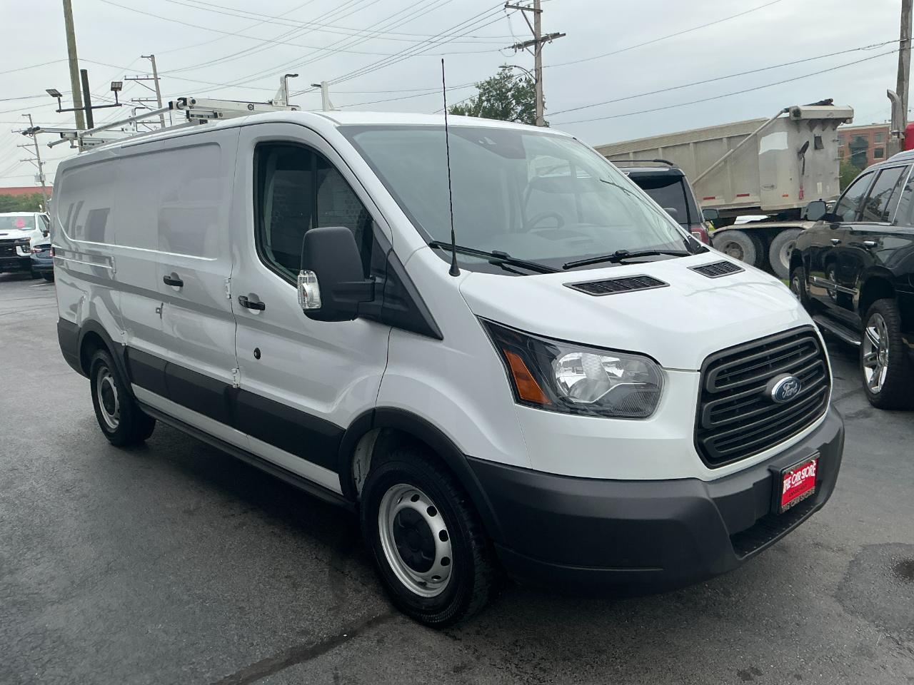 Ford Transit Van T-150 130" Low Rf 8600 GVWR Swing-Out RH Dr 2019