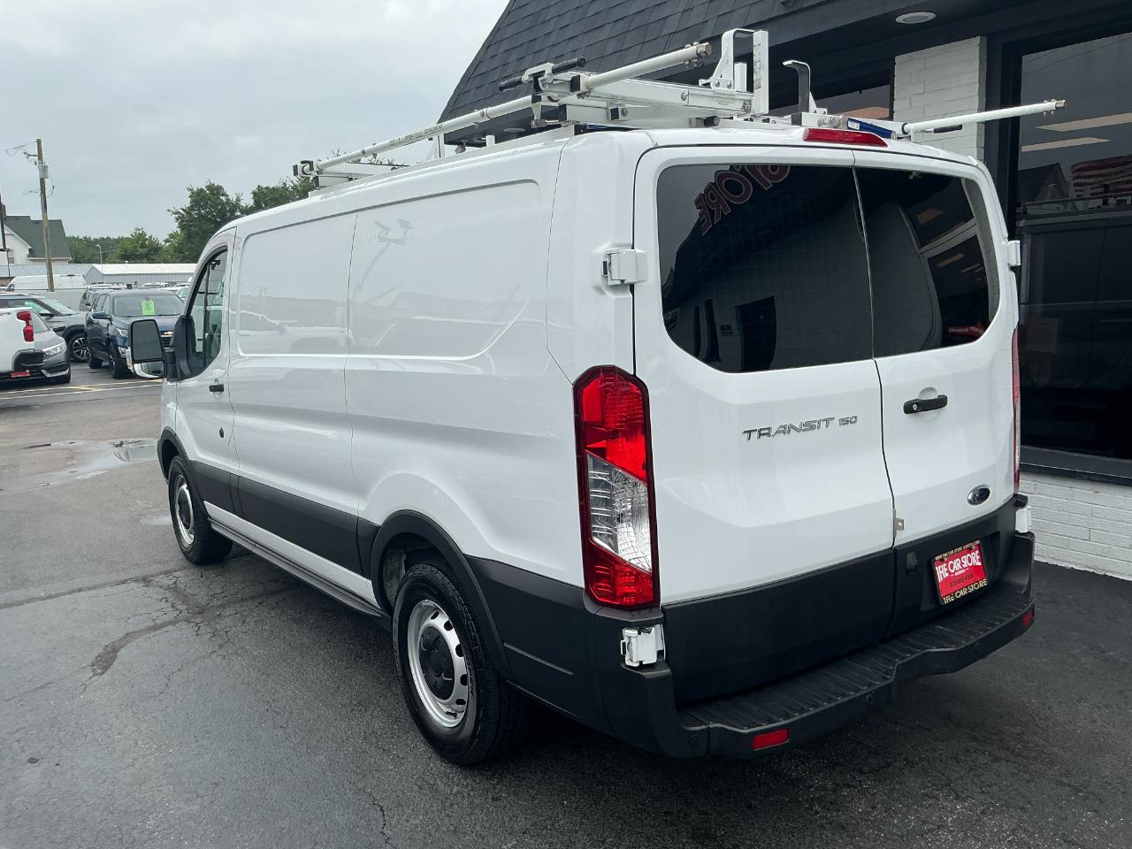 Ford Transit Van T-150 130" Low Rf 8600 GVWR Swing-Out RH Dr 2019