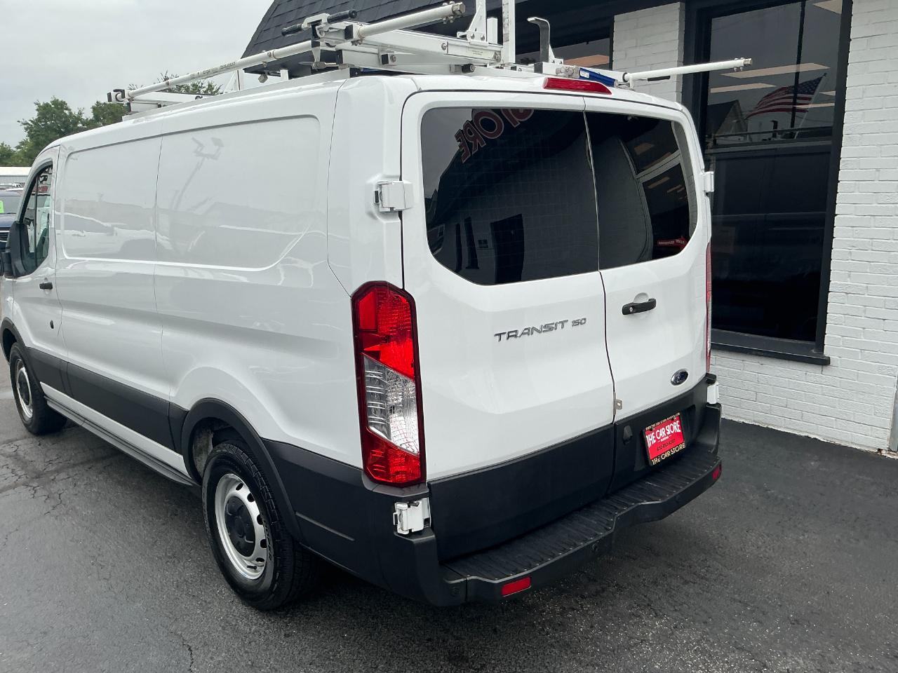 Ford Transit Van T-150 130" Low Rf 8600 GVWR Swing-Out RH Dr 2019