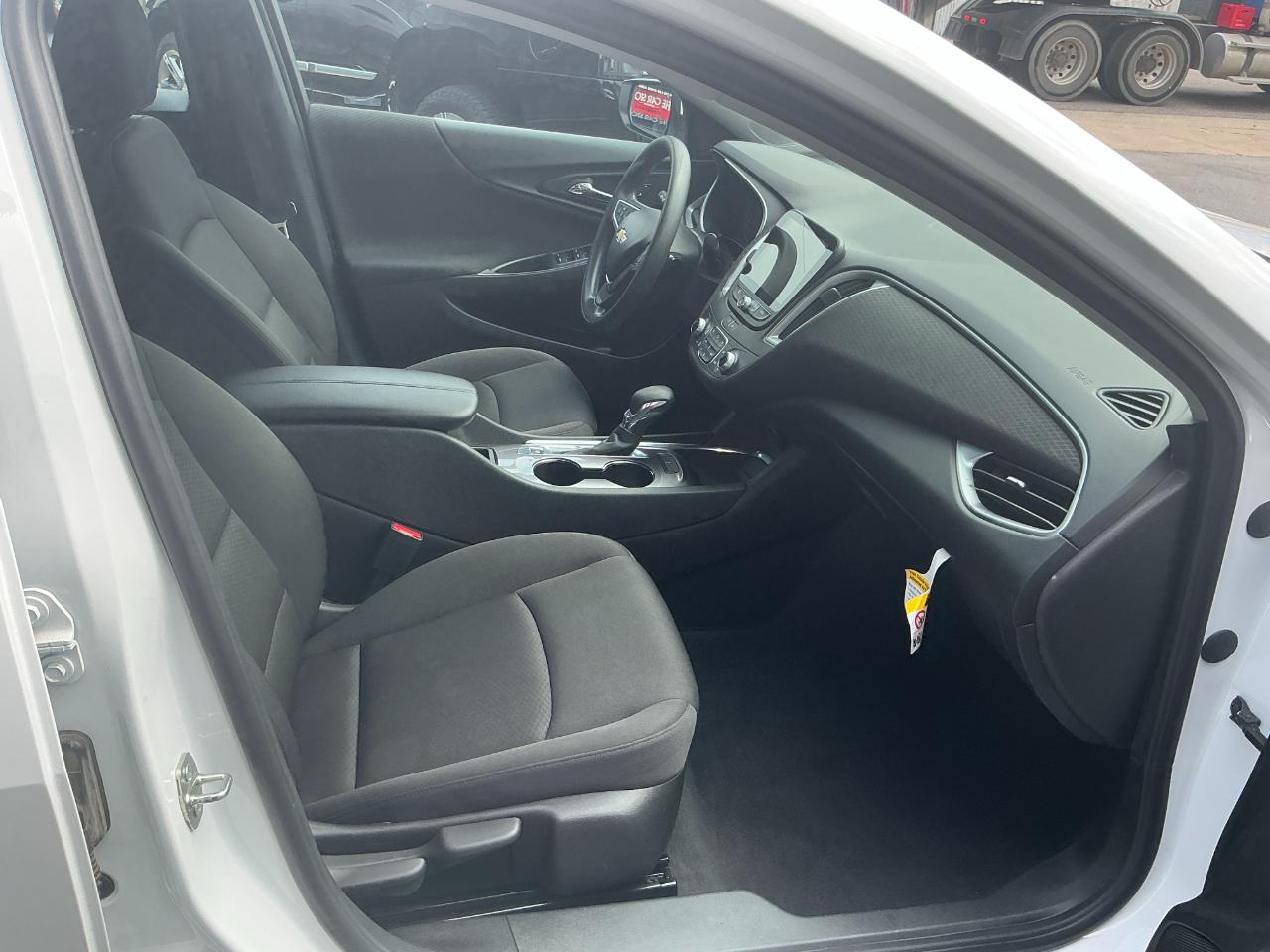 Chevrolet Malibu 4dr Sdn 1LT 2023