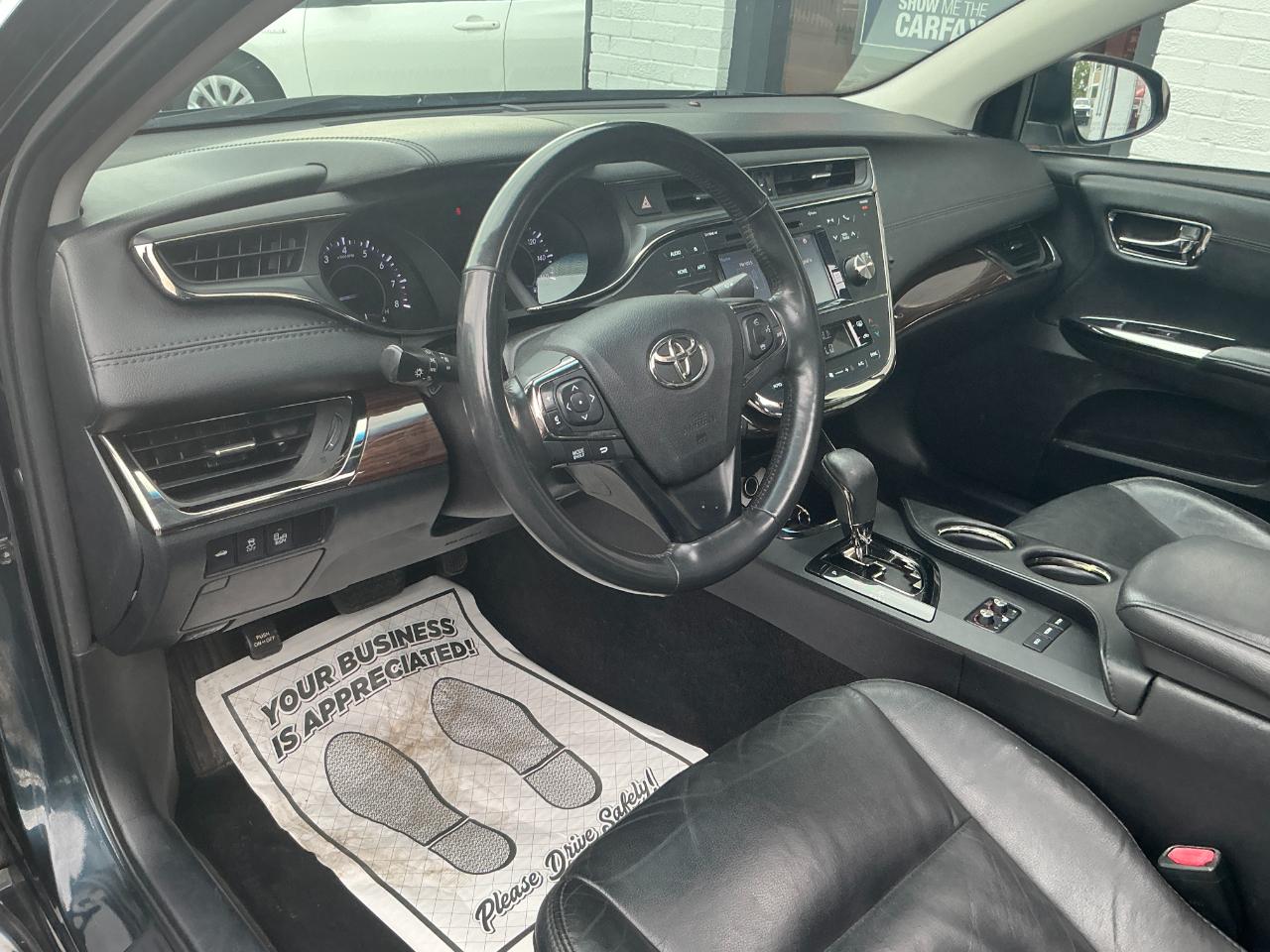 Toyota Avalon 4dr Sdn XLE Touring (Natl) 2015