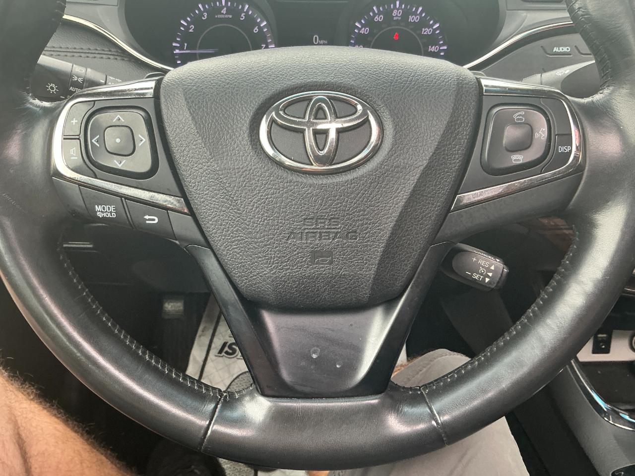Toyota Avalon 4dr Sdn XLE Touring (Natl) 2015