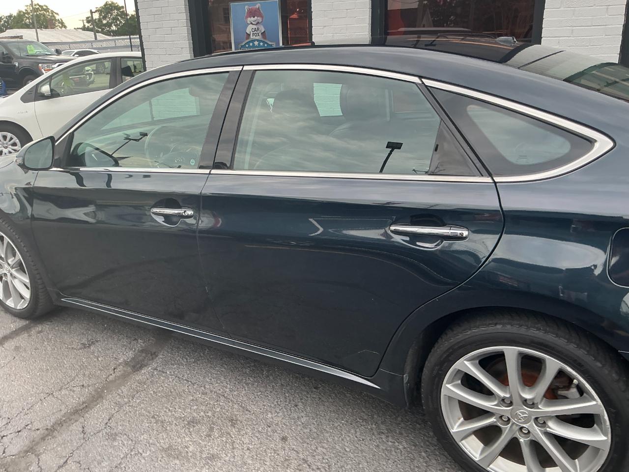 Toyota Avalon 4dr Sdn XLE Touring (Natl) 2015