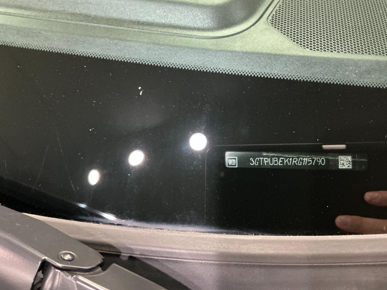 GMC Sierra 1500 4WD Crew Cab 147" SLE 2024