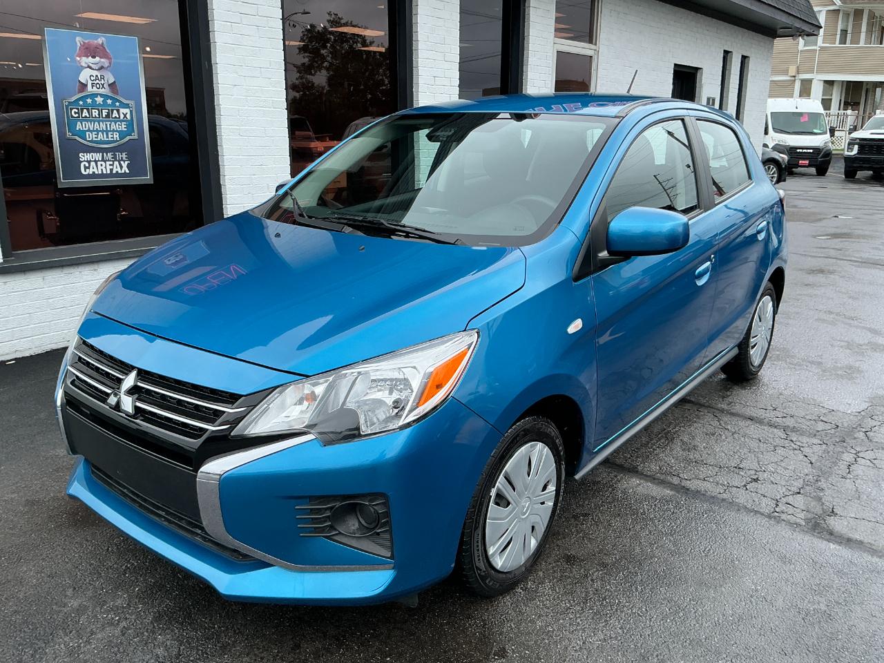 Mitsubishi Mirage ES CVT 2024