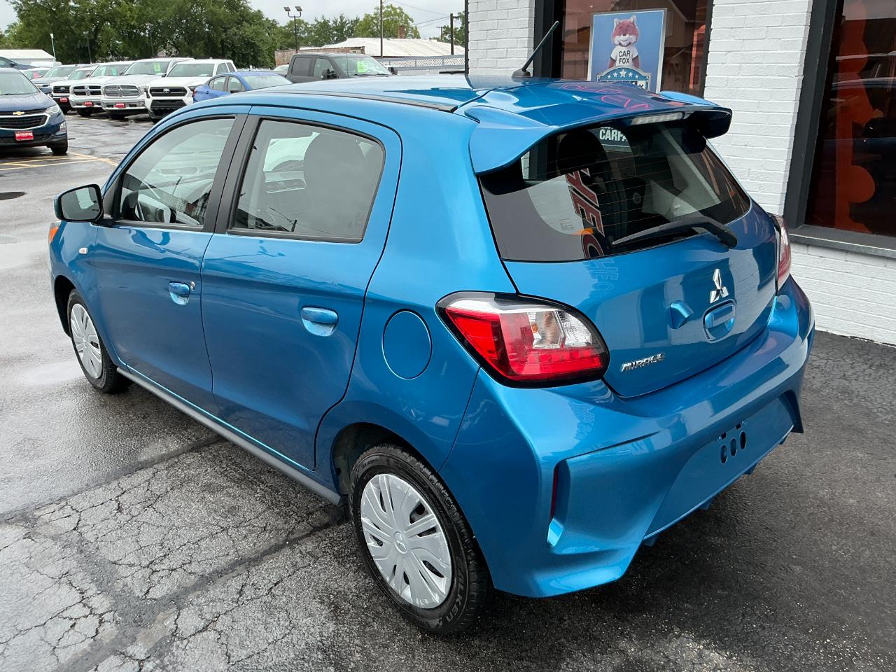 Mitsubishi Mirage ES CVT 2024