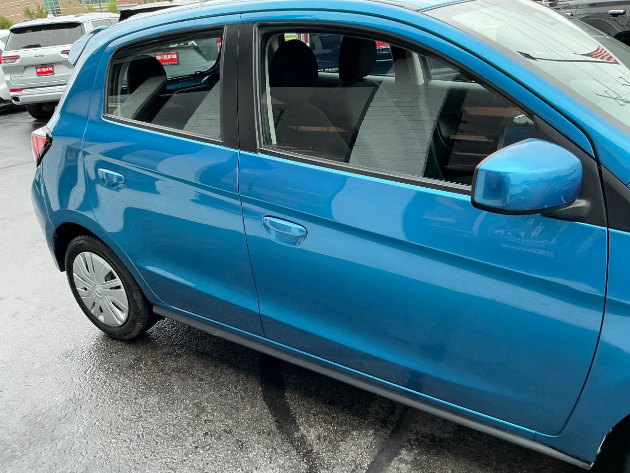Mitsubishi Mirage ES CVT 2024