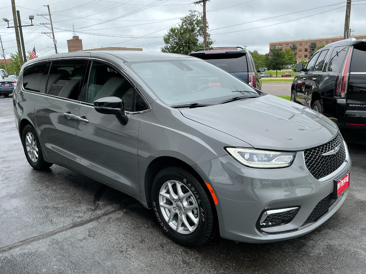Chrysler Pacifica Select FWD 2025