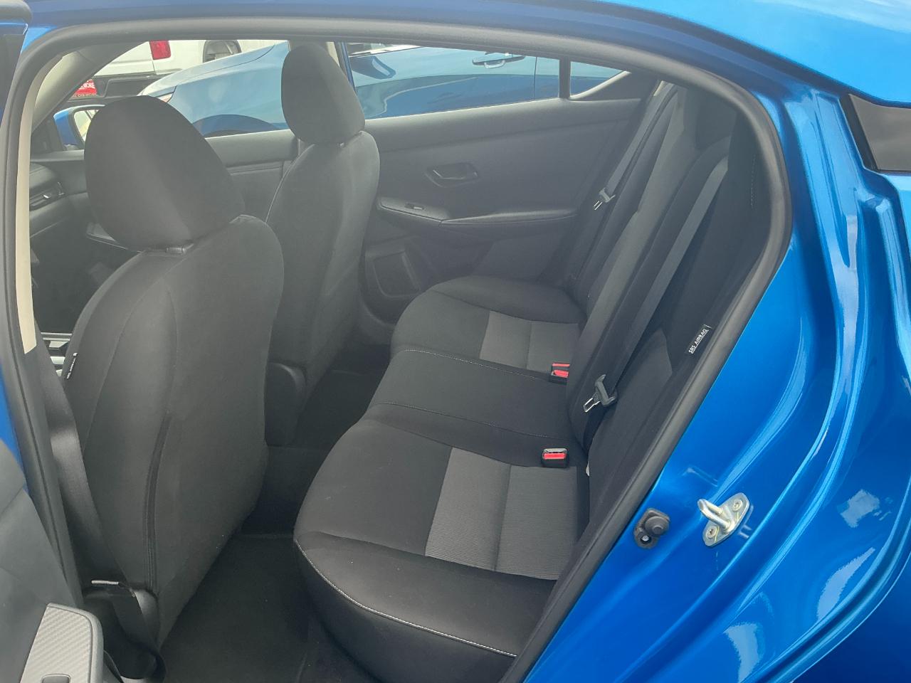 Nissan Sentra SV CVT 2025