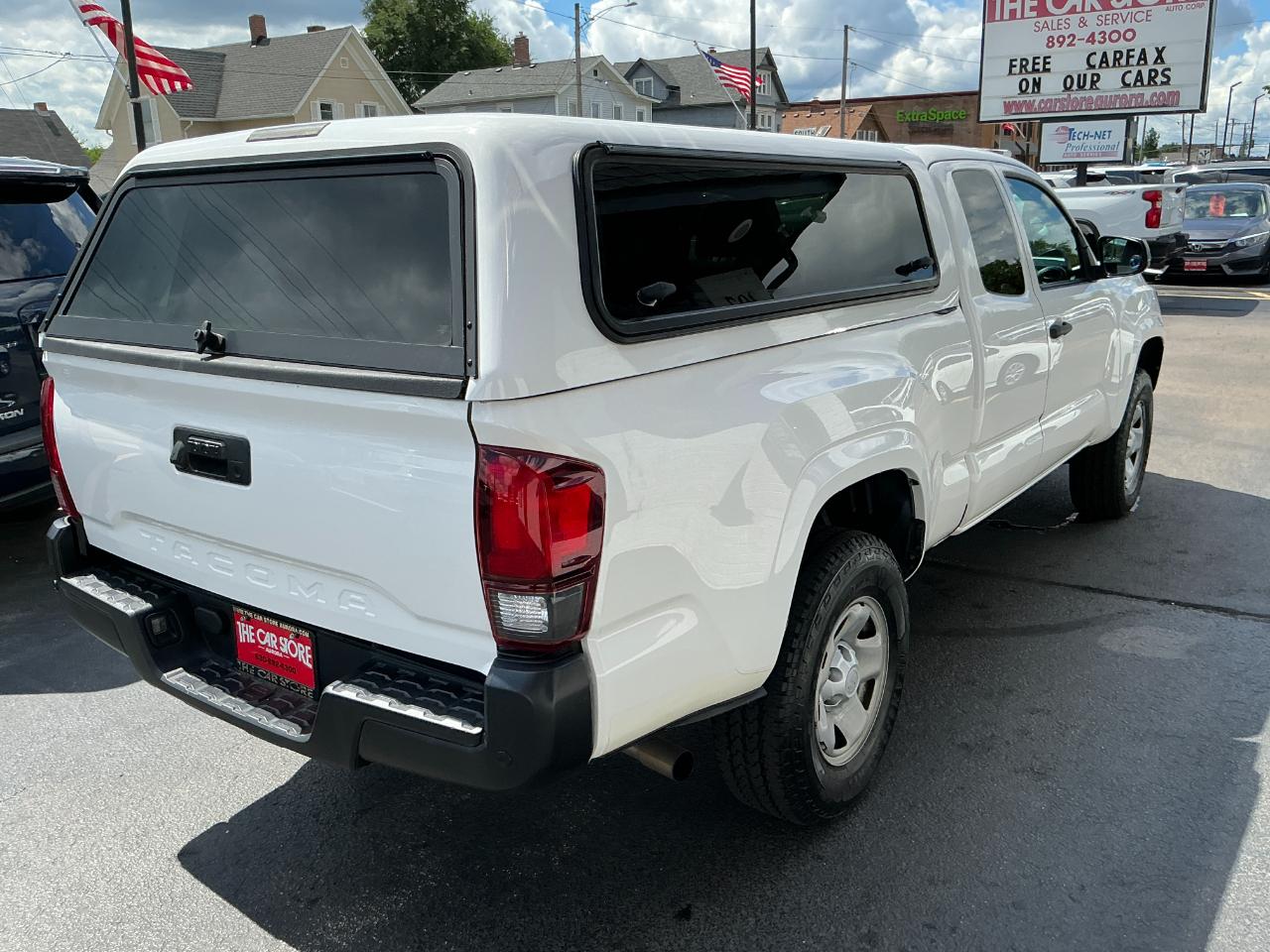 Toyota Tacoma 2WD SR Access Cab 6' Bed I4 AT (Natl) 2022