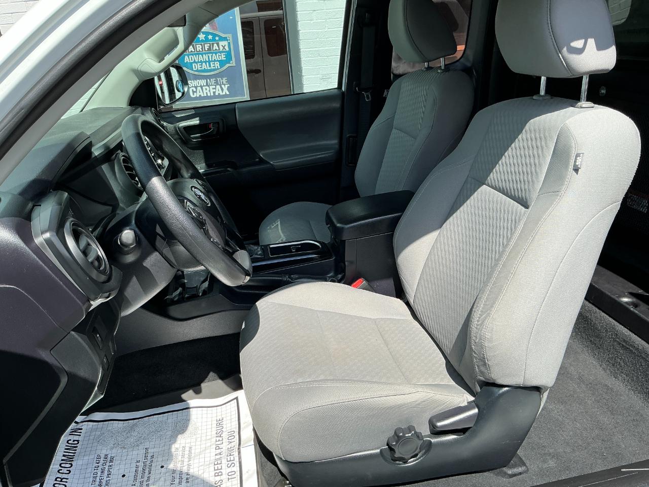 Toyota Tacoma 2WD SR Access Cab 6' Bed I4 AT (Natl) 2022