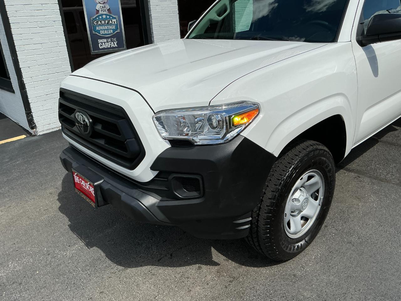 Toyota Tacoma 2WD SR Access Cab 6' Bed I4 AT (Natl) 2022