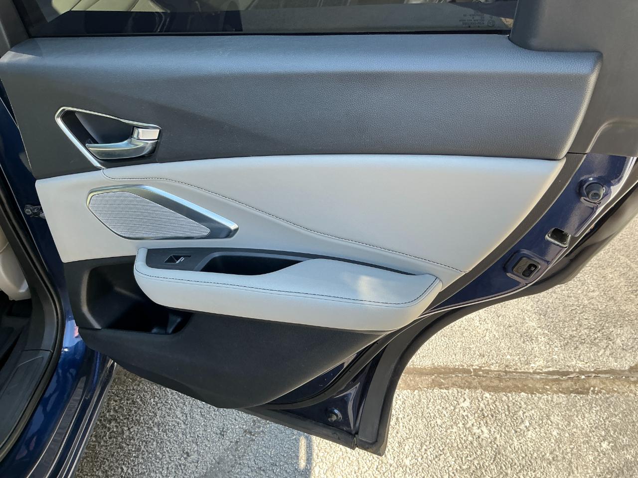 Acura RDX AWD w/Advance Pkg 2019