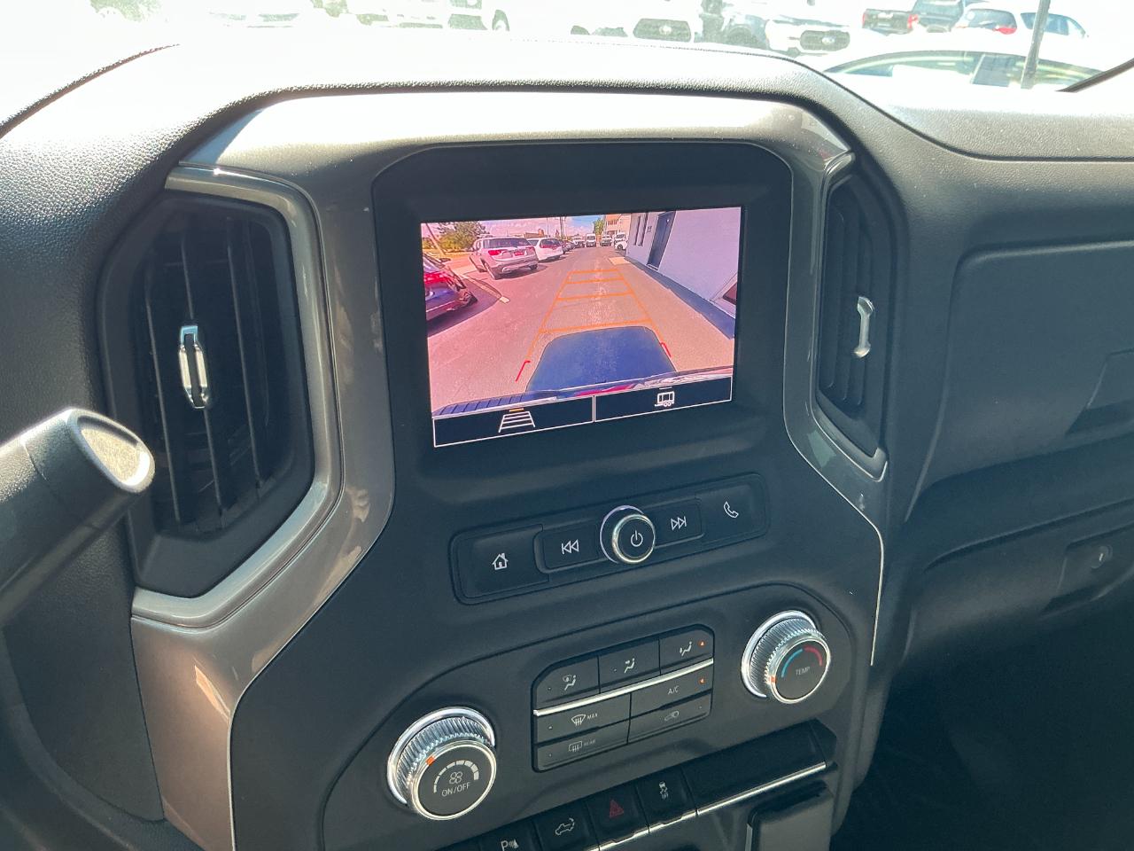 GMC Sierra 2500HD 4WD Crew Cab 159" Pro 2024