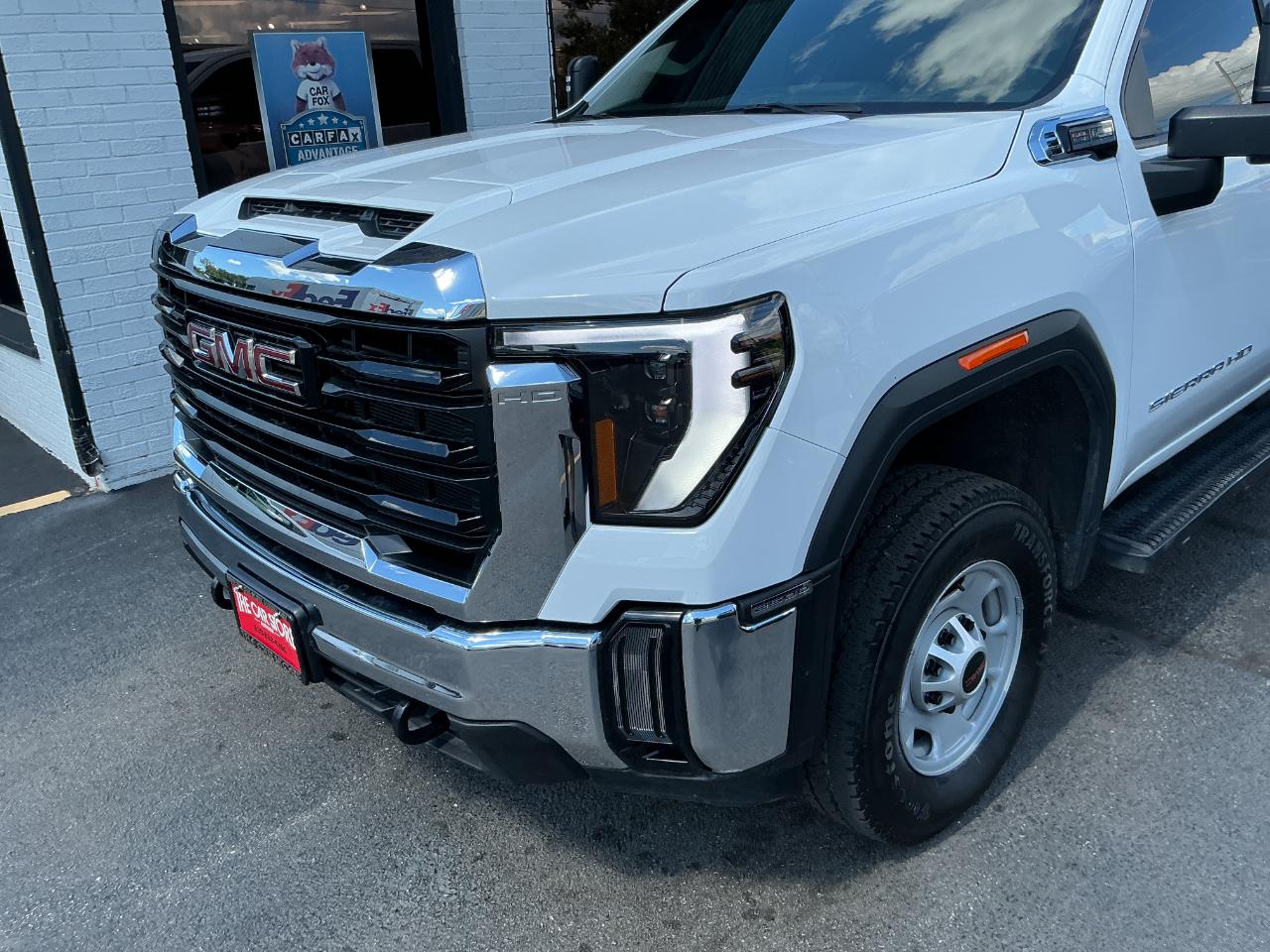GMC Sierra 2500HD 4WD Crew Cab 159" Pro 2024