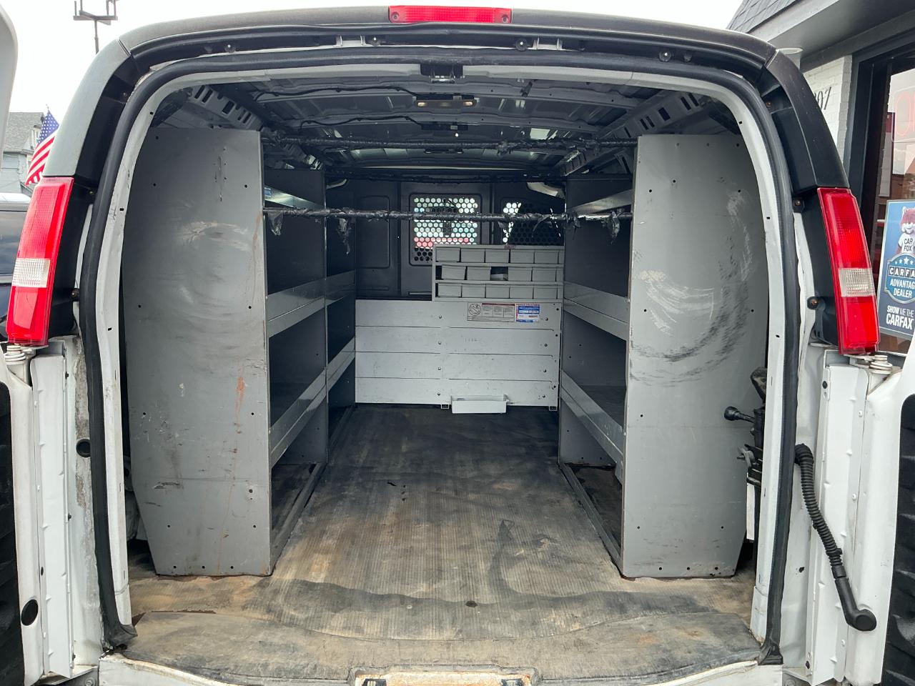 Chevrolet Express Cargo Van RWD 3500 135" 2019