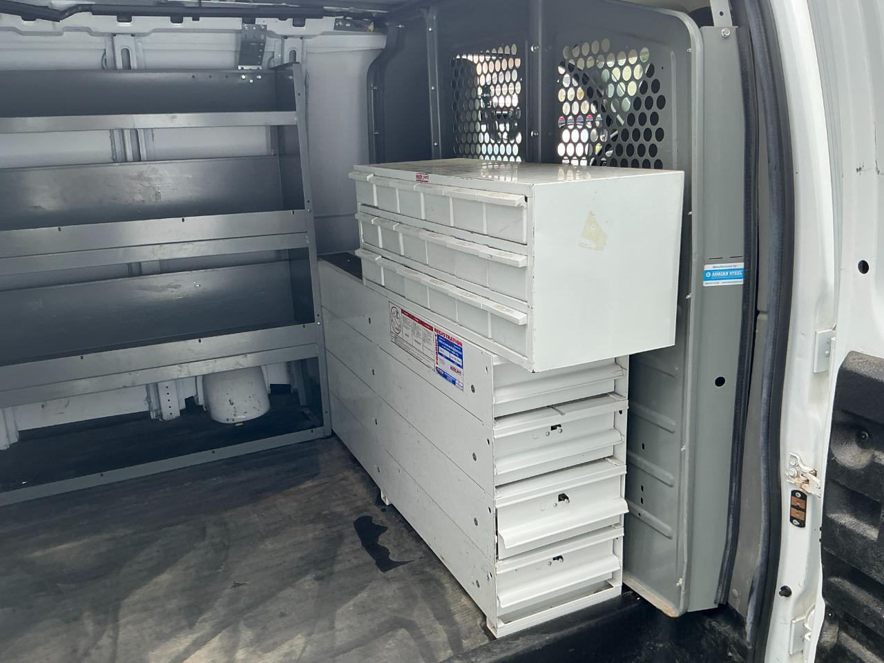 Chevrolet Express Cargo Van RWD 3500 135" 2019