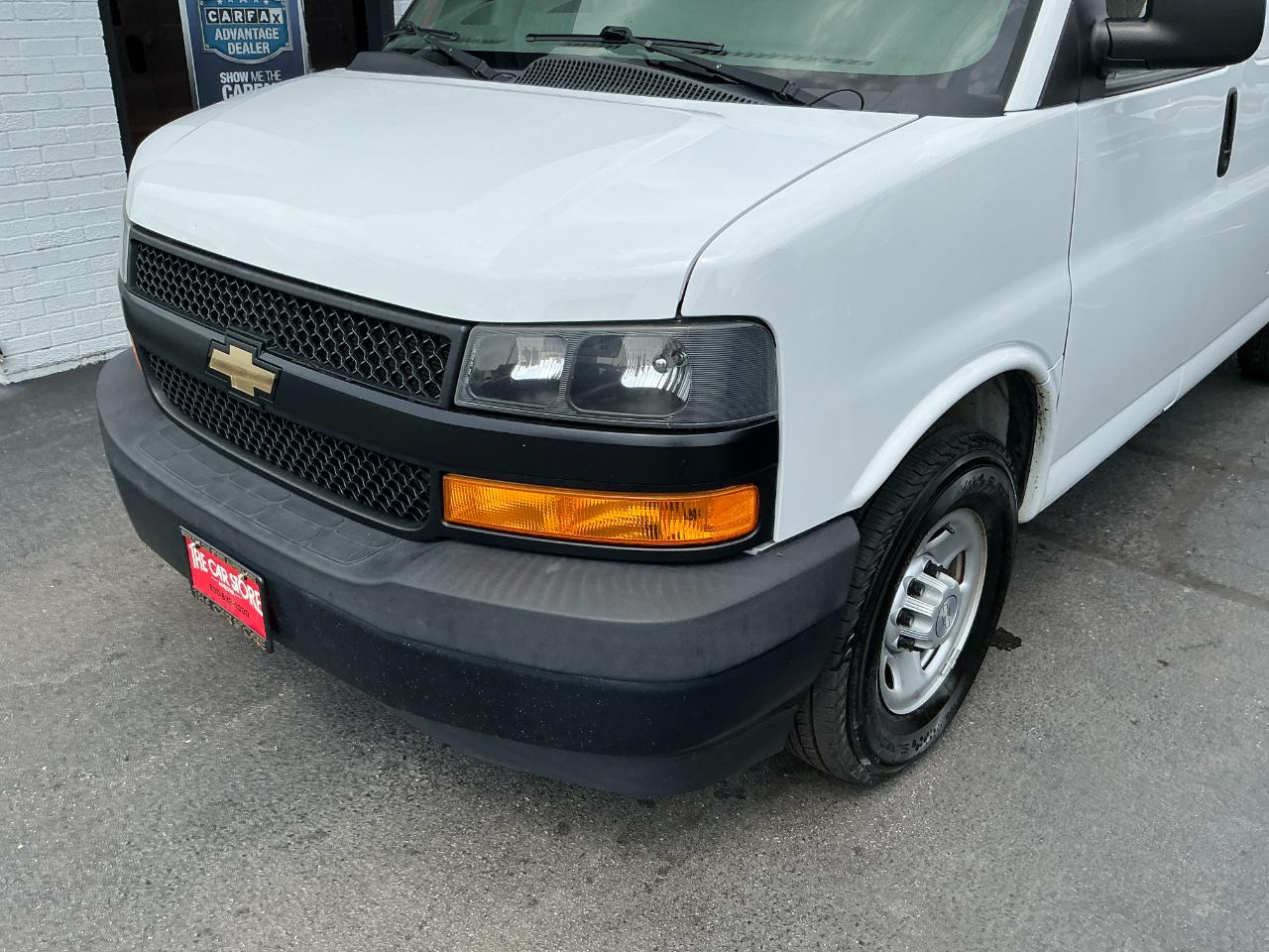 Chevrolet Express Cargo Van RWD 3500 135" 2019