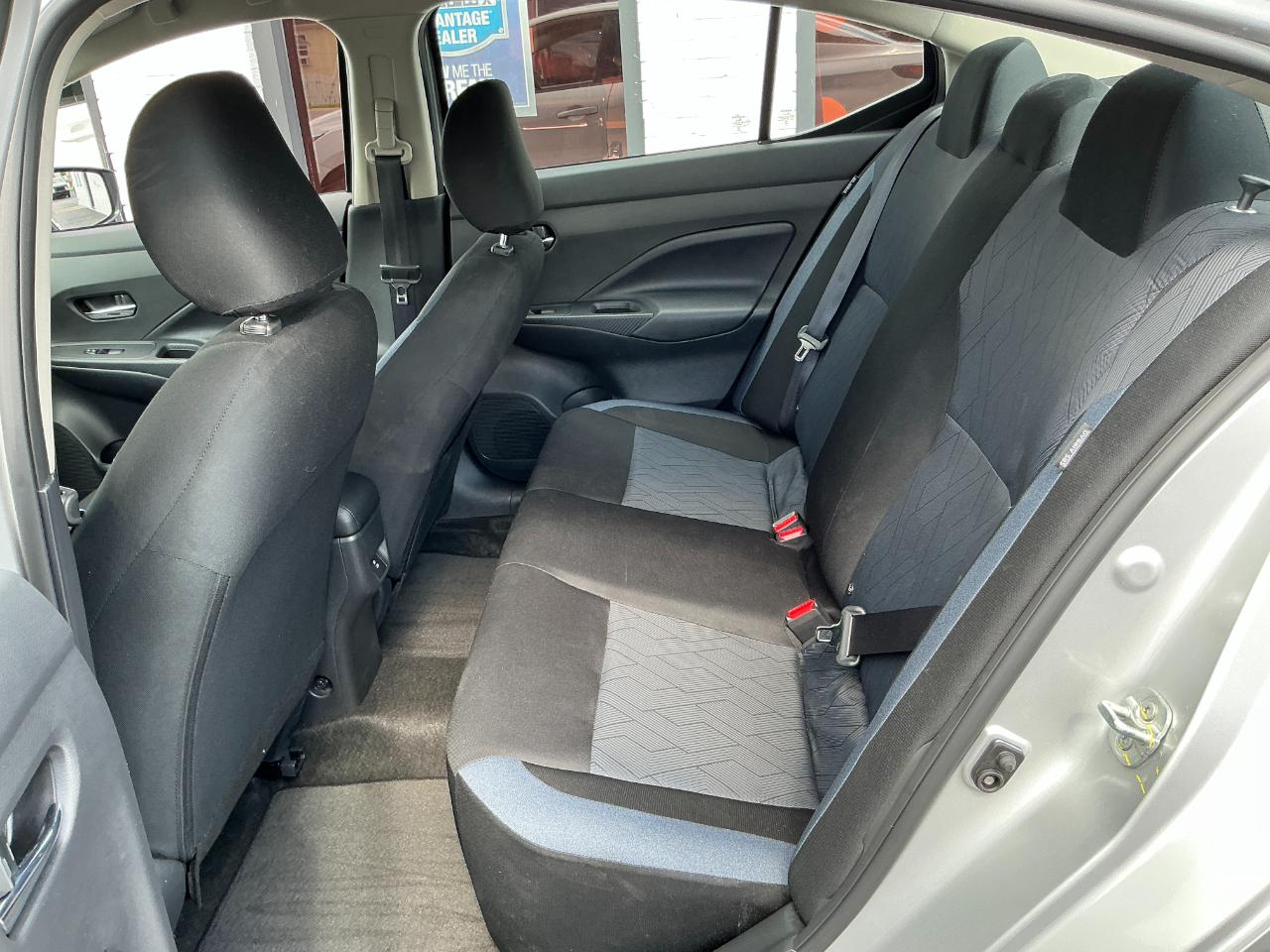 Nissan Versa SV CVT 2025