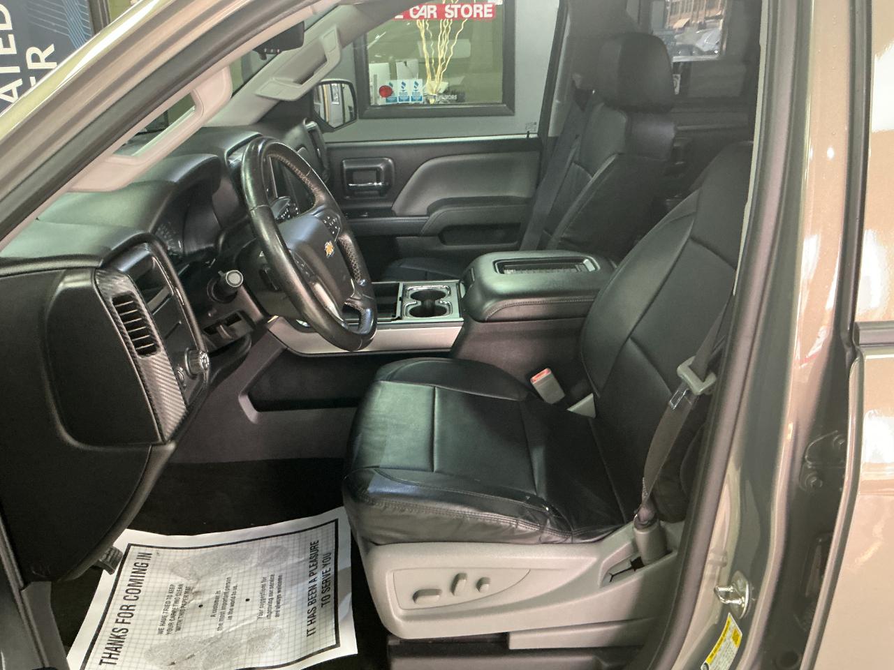 Chevrolet Silverado 1500 2WD Crew Cab 143.5" LT w/1LT 2017