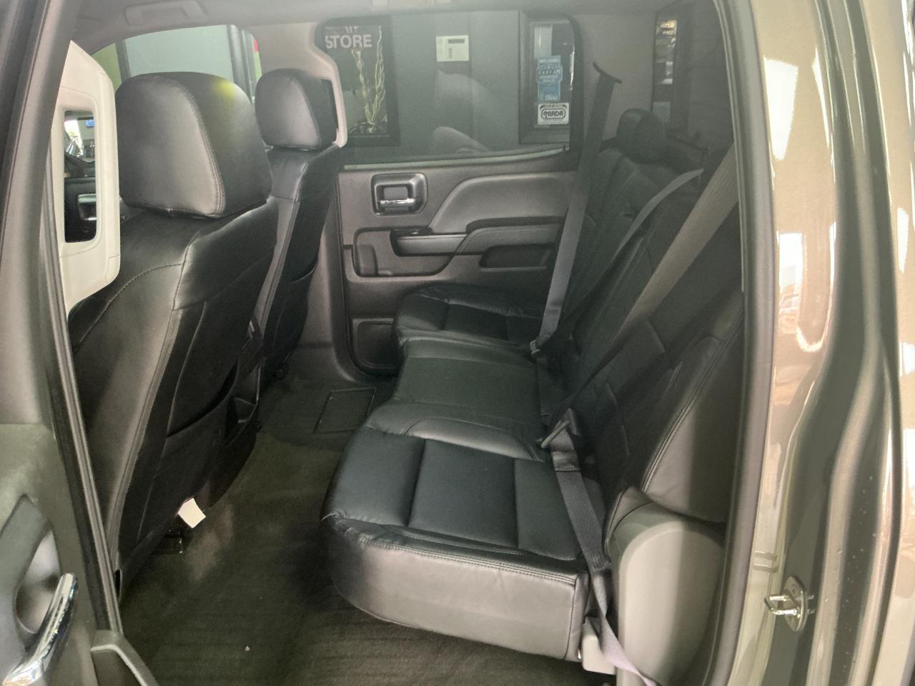 Chevrolet Silverado 1500 2WD Crew Cab 143.5" LT w/1LT 2017