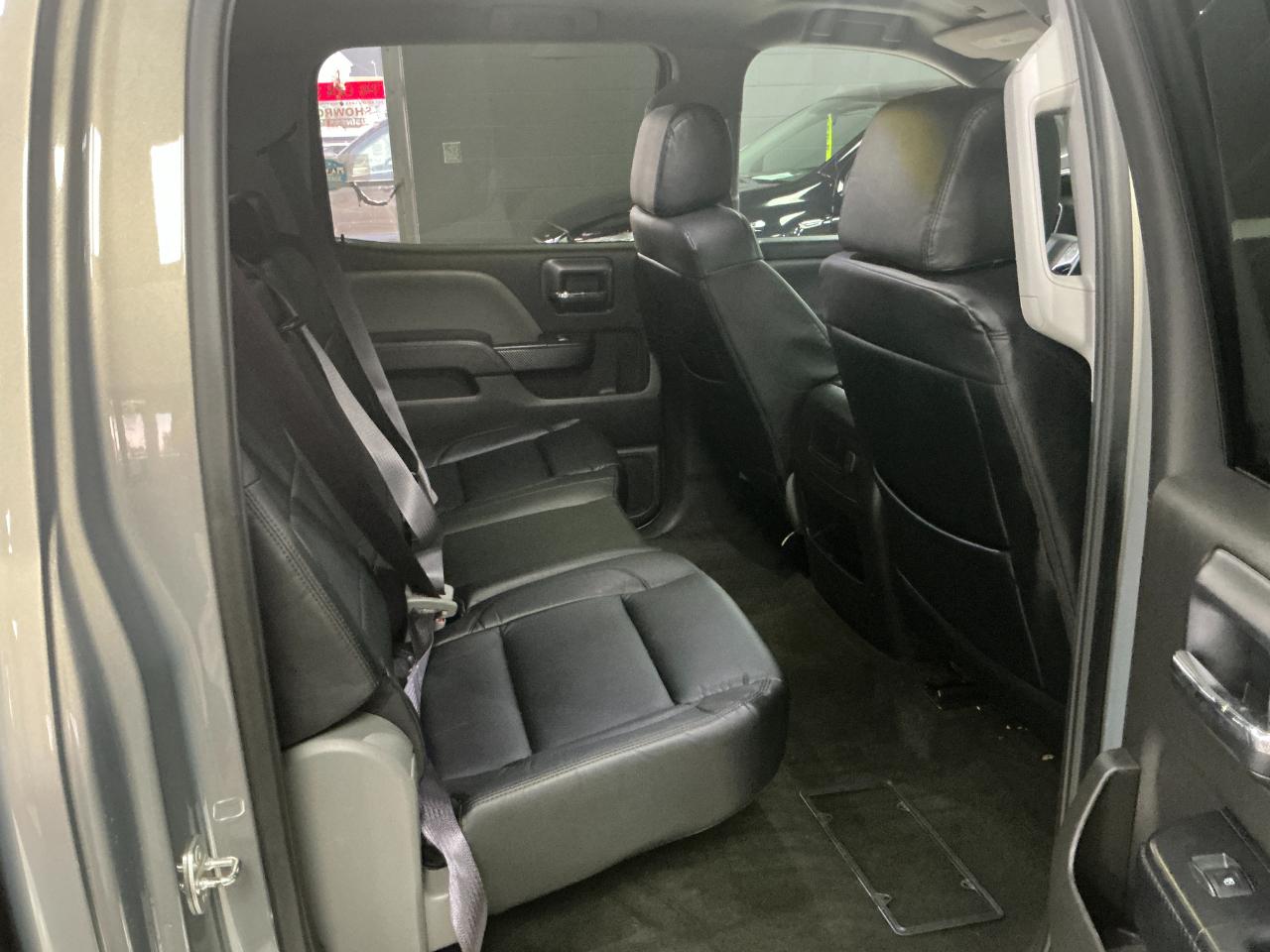 Chevrolet Silverado 1500 2WD Crew Cab 143.5" LT w/1LT 2017