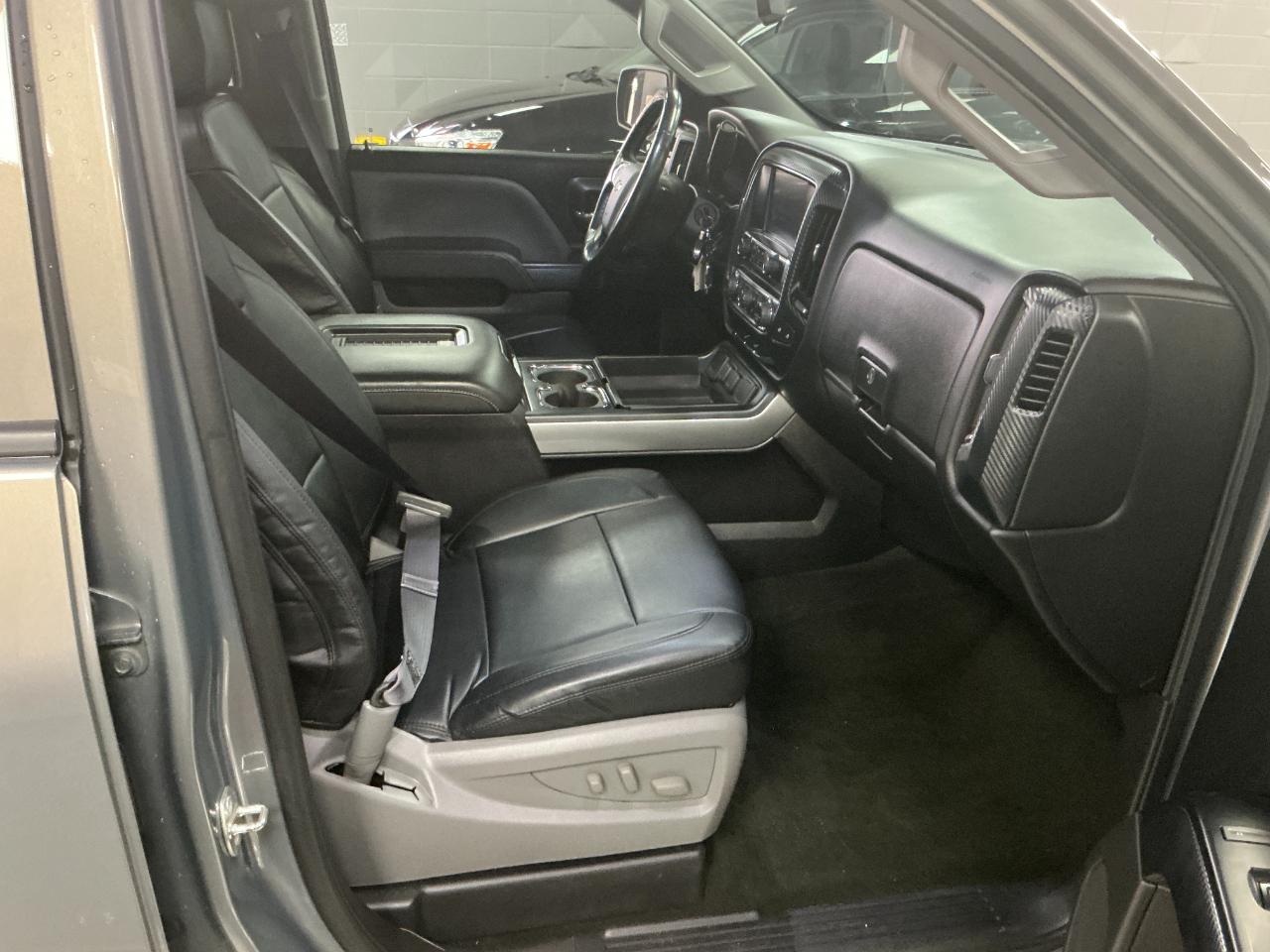 Chevrolet Silverado 1500 2WD Crew Cab 143.5" LT w/1LT 2017