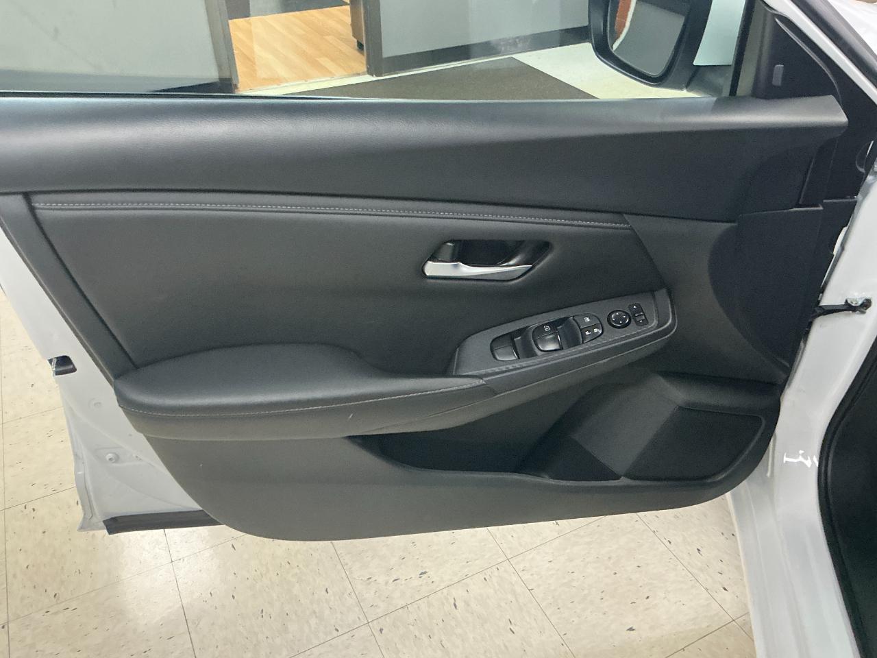 Nissan Sentra SV CVT 2024