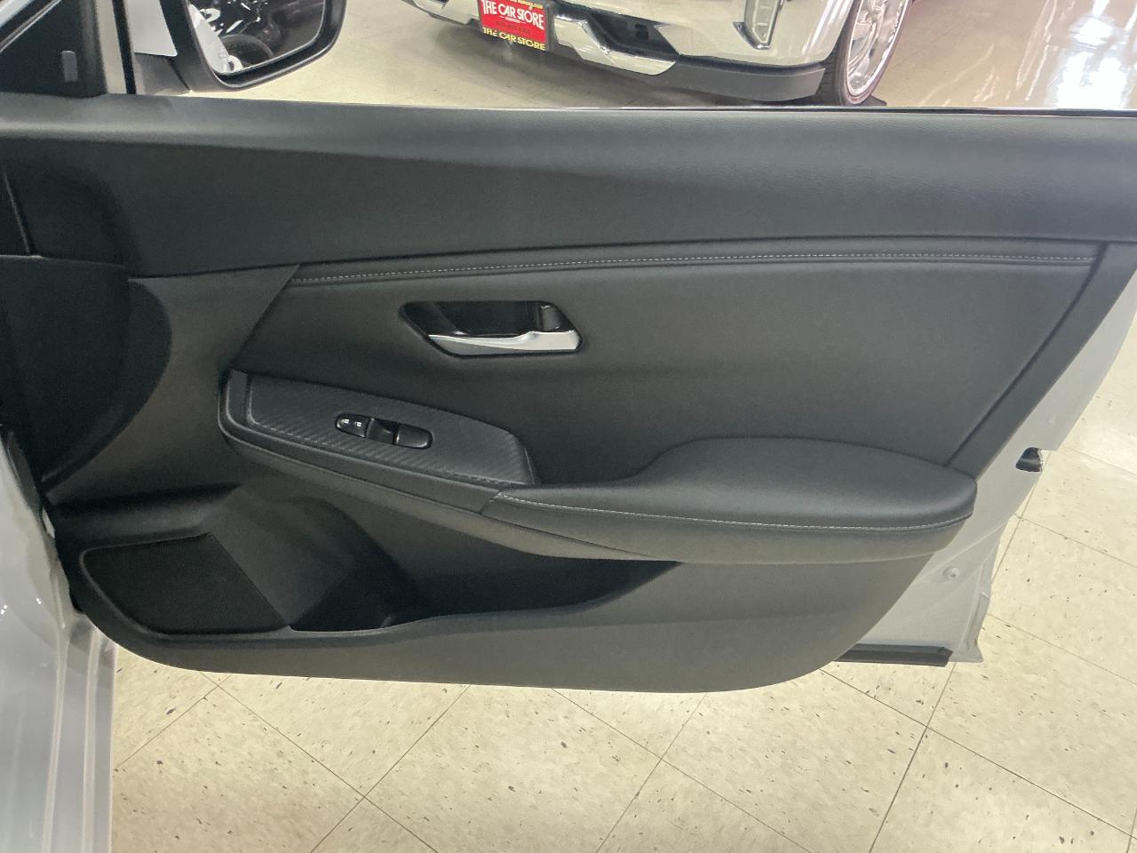 Nissan Sentra SV CVT 2024