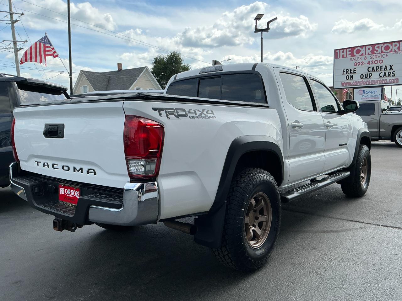 Toyota Tacoma 4WD Double Cab V6 AT TRD Off Road (Natl) 2016
