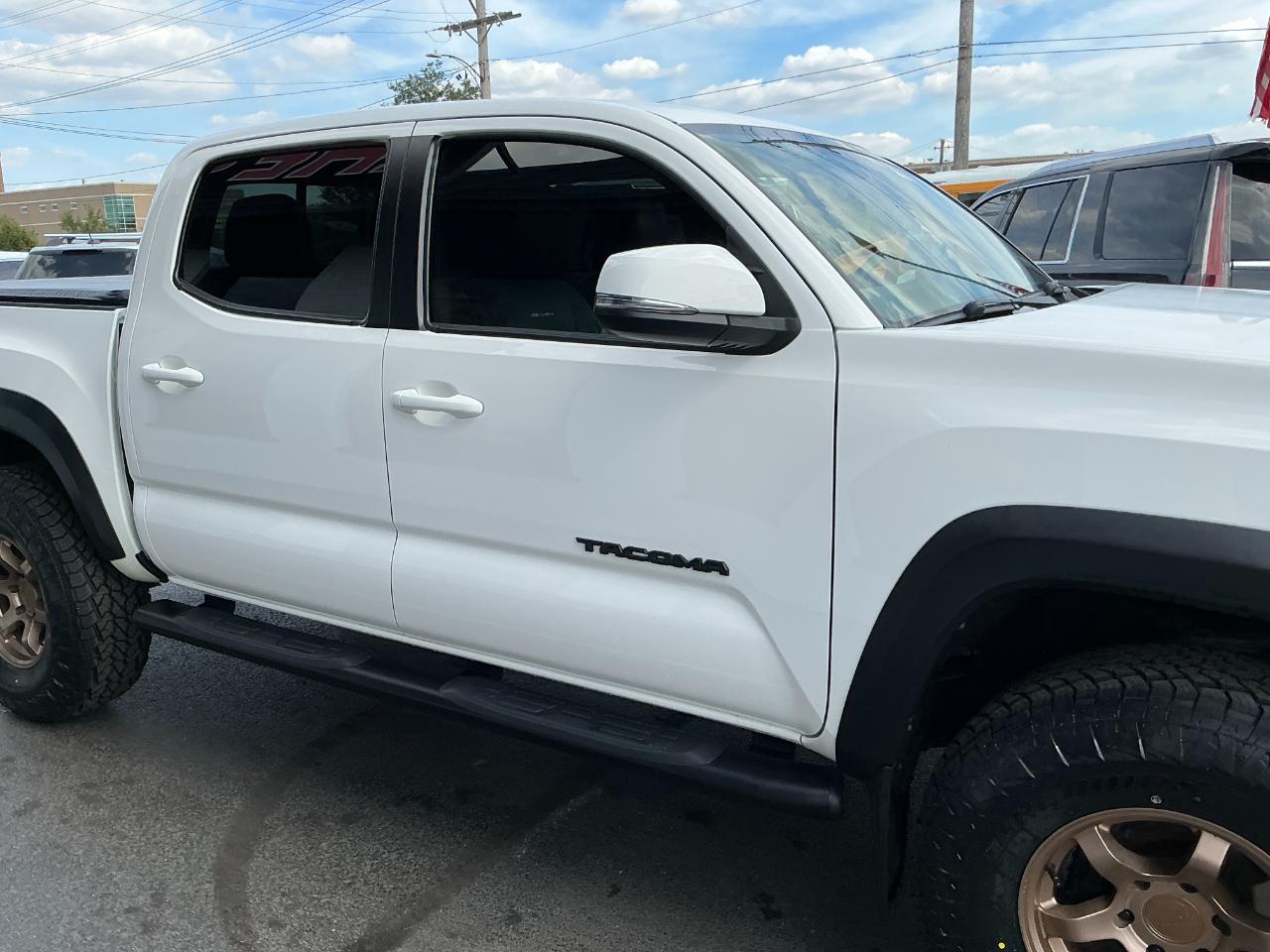 Toyota Tacoma 4WD Double Cab V6 AT TRD Off Road (Natl) 2016
