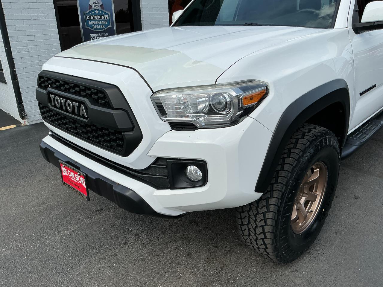 Toyota Tacoma 4WD Double Cab V6 AT TRD Off Road (Natl) 2016