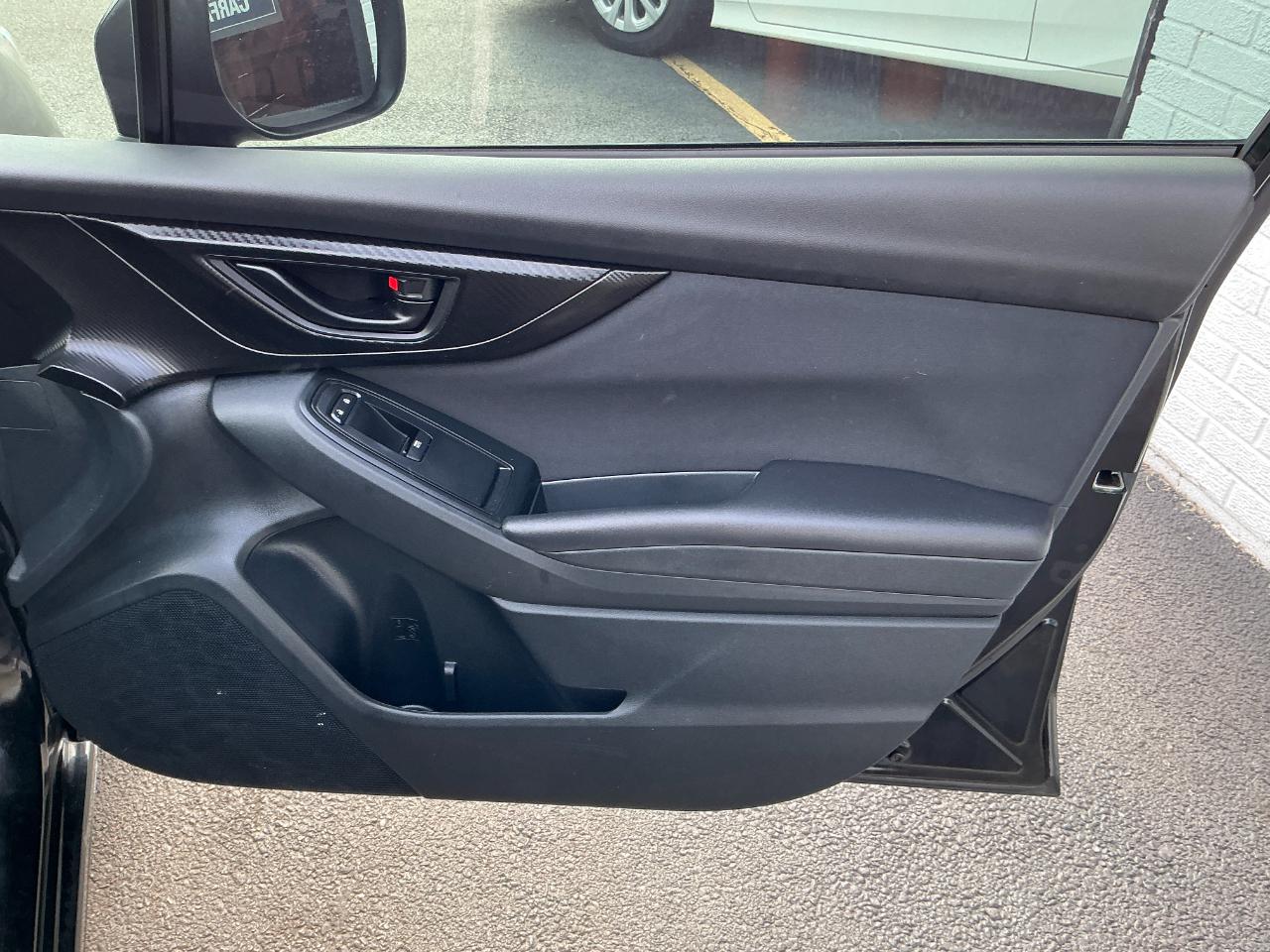 Subaru Impreza Premium 4-door CVT 2023