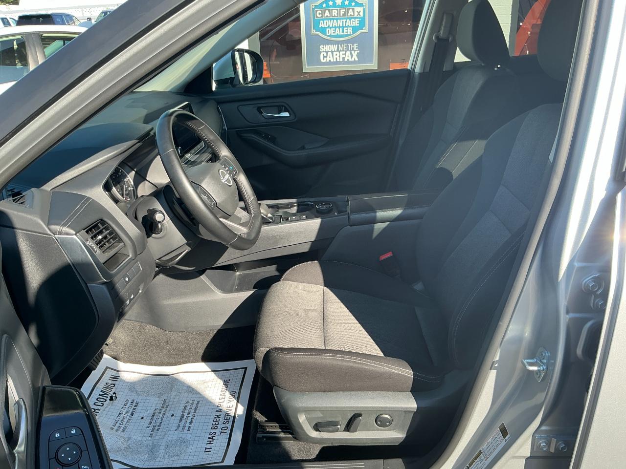 Nissan Rogue AWD SV 2025